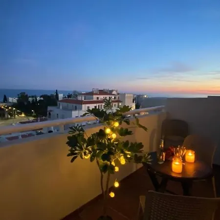 Apartament Floor Inspiring View Pool Nearby